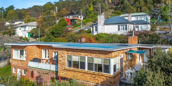 Bruce & Pauline Hallam testimonial image