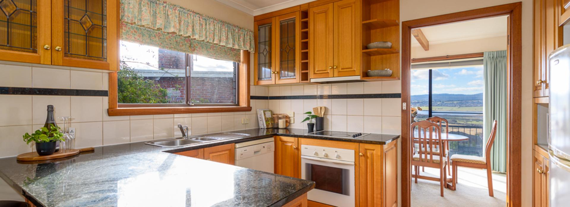 For Sale | Riverside | Flanagan Residential | Rae Smith