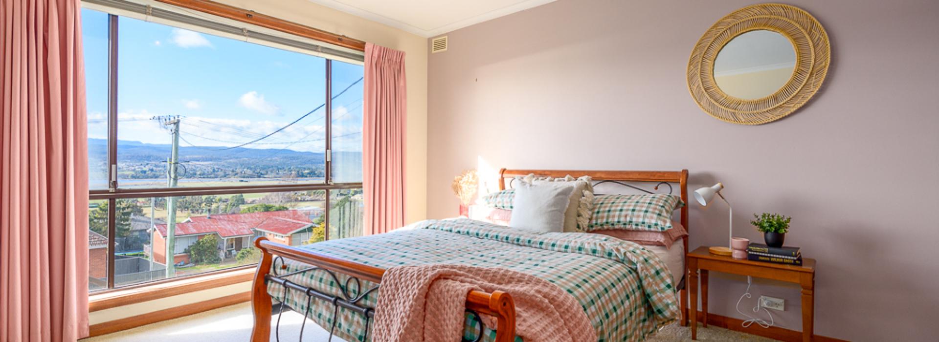 For Sale | Riverside | Flanagan Residential | Rae Smith