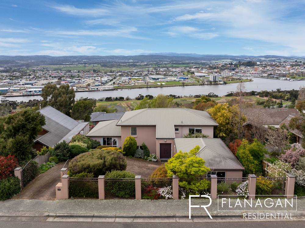 24 Floreat Cres, Trevallyn - Image 1