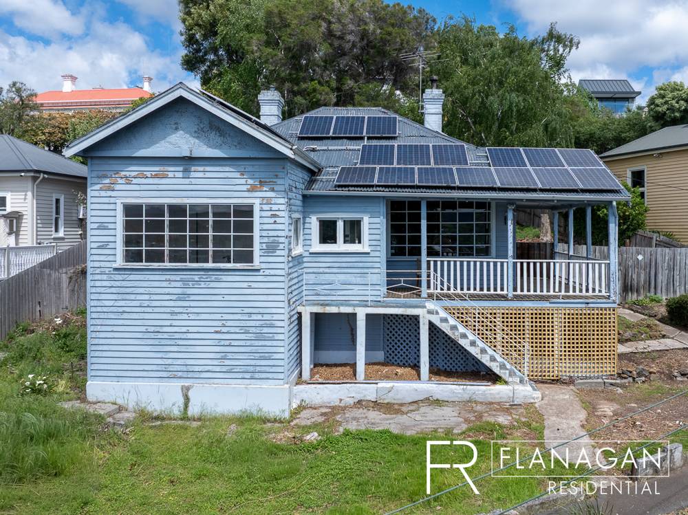 3 South Bank, Trevallyn - Image 1