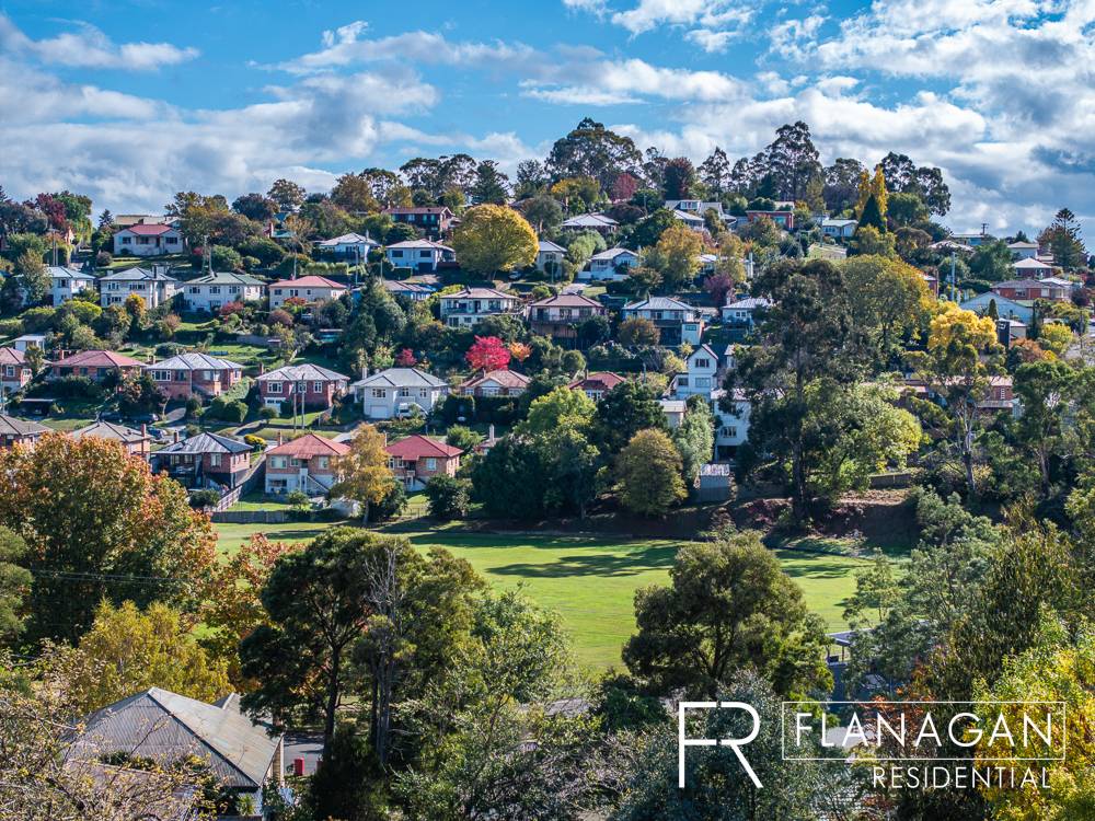 36 Anderson Road, Trevallyn - Thumbnail 2