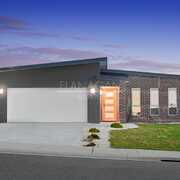 Never seen an agent more on the ball than Rae.