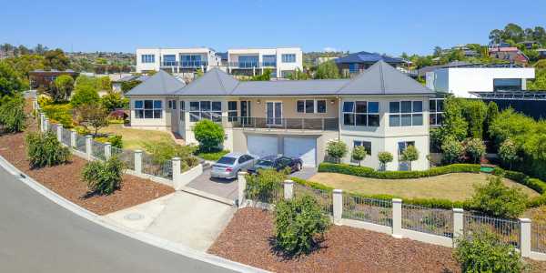 Malcolm & Heather McInnes testimonial image