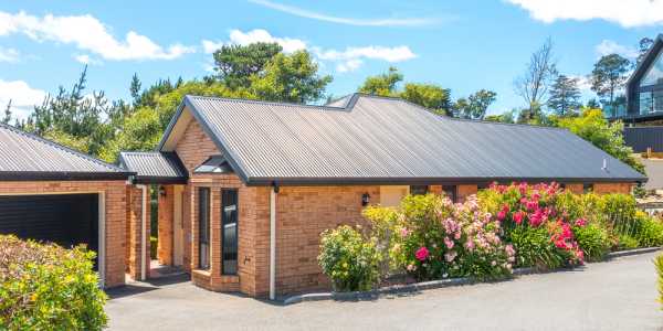 Glen & Beverley Howard testimonial image