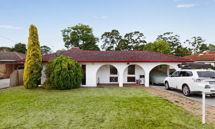 Big Block in Prime Lynwood Location!