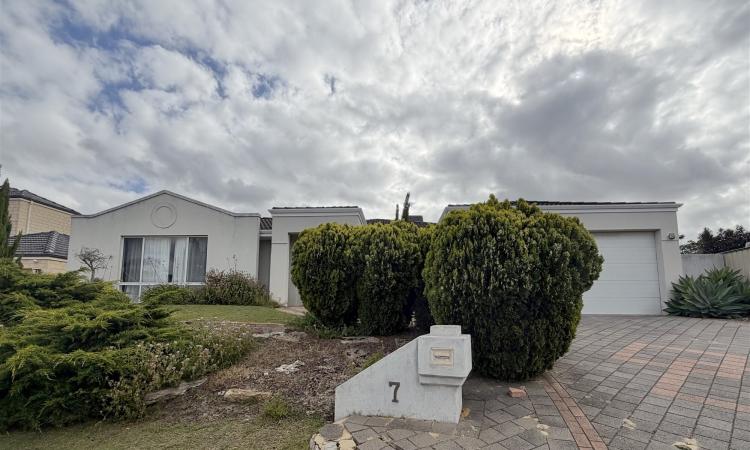 Spacious 4x2 Family Home