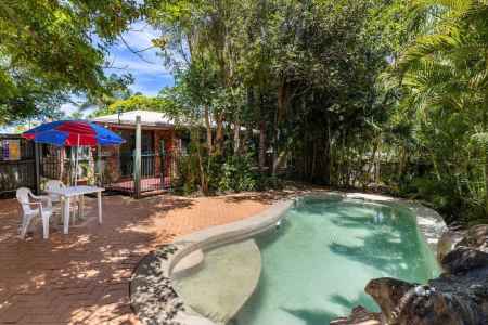 Tropical Paradise in the Heart of Burpengary