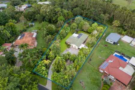 PRIVATE FAMILY HOME IN THE EXCELSIOR PARK ESTATE