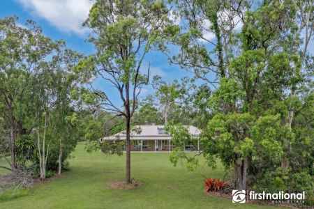 Acreage Property with the Ultimate Shed Space & Multiple Living Areas