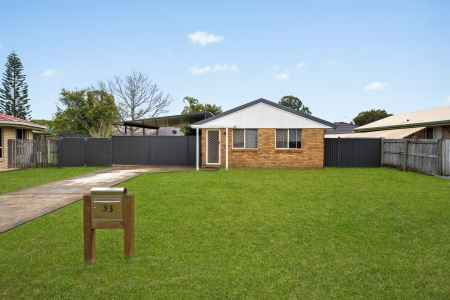 Welcome to Your Next Home – Comfort, Style & Functionality Combined!
