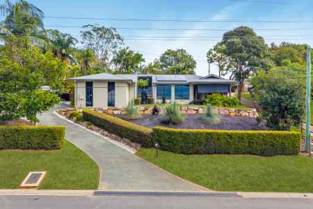 Charming Street Appeal Meets Modern Comfort in Narangba