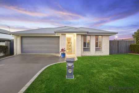 THE PERFECT BLEND OF SPACE, STYLE & LOCATION!
