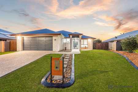 Entertainer’s Dream on 823sqm with Shed & Side Access