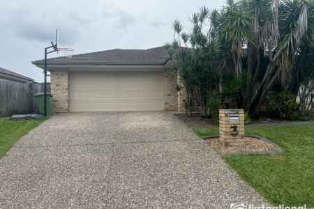 Spacious Family Home in an Ultra-Convenient Location