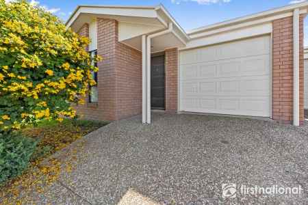 Modern 3-Bedroom Duplex in Quiet Morayfield Cul-de-Sac
