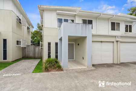 Freshly Updated Family-Friendly Unit in Prime Location