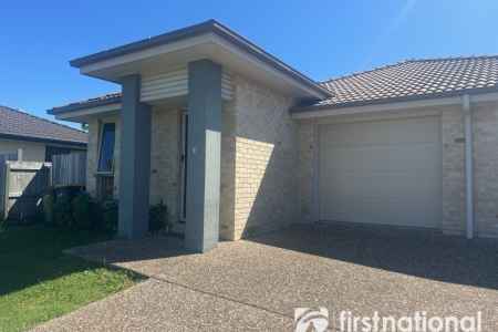 Comfortable, Low-Maintenance Living in Quiet Bellmere Cul-de-Sac