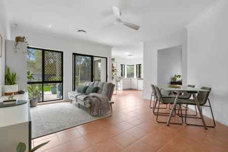 Family Home in Narangba