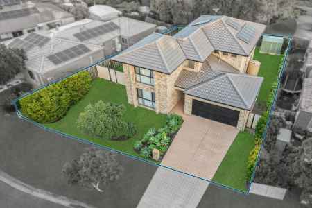 Generous Family Home!