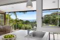 SUPERB NOOSA HILL DUPLEX UNIT