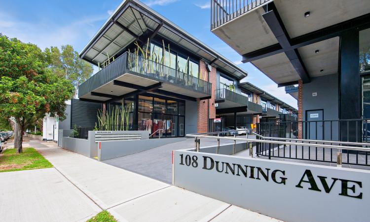 For Lease Quality Office/ Showroom and Warehouses-113-220 sqm - OFFERS CONSIDERED!
