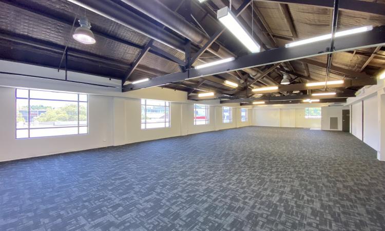 Choice of 288sqm or 296 sqm Office , Showroom, Storage Space For Lease-