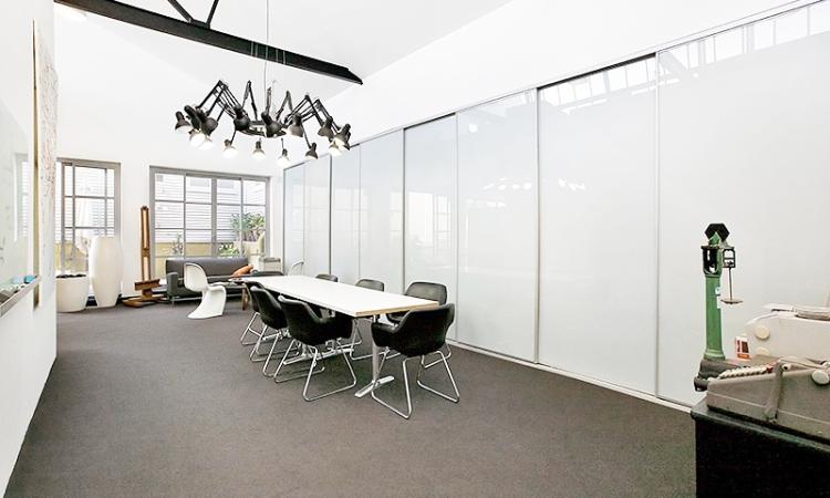 For Lease -222 sqm Quality Creative Style Office / Workspace with Private Balcony