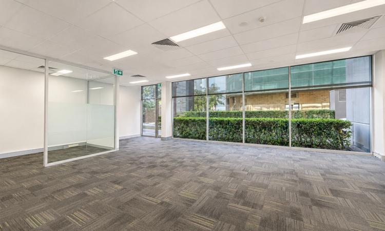 Ground Level Offices Near Green Square 170 sqm- With Fitout!