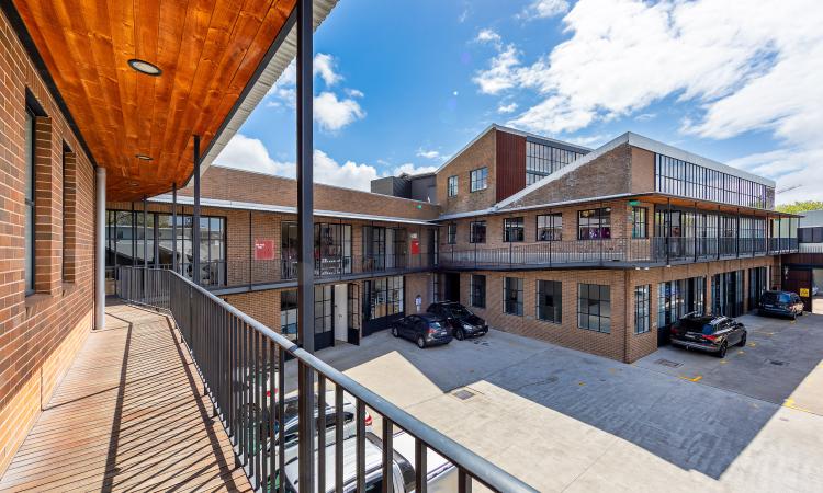 Top Quality Creative Style Units for Sale - 152 and 252 sqm