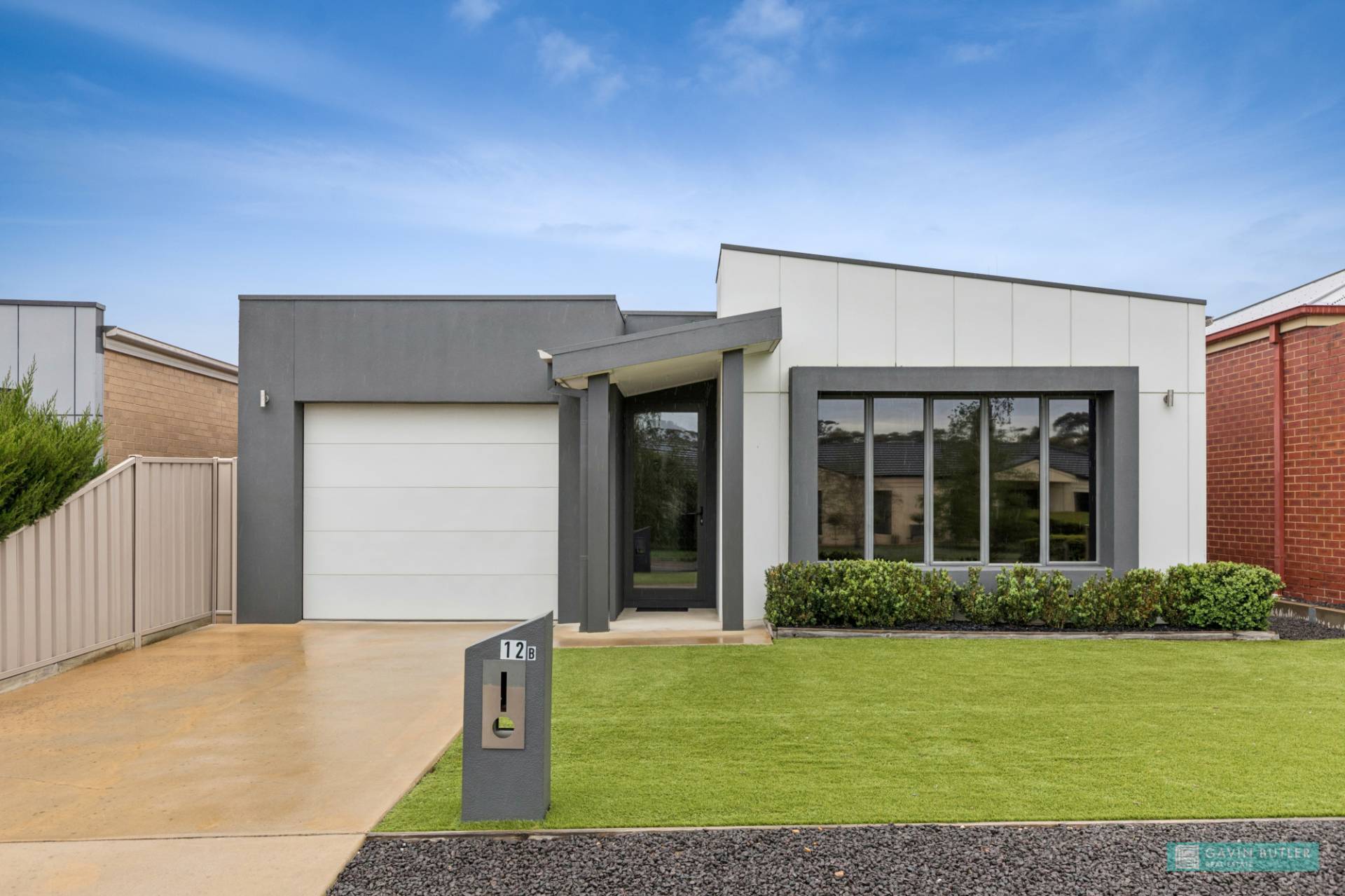 12B Maxwell Drive, Golden Square - Image 1