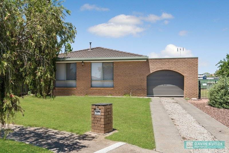 13 Nottingham Ct, White Hills, VIC
