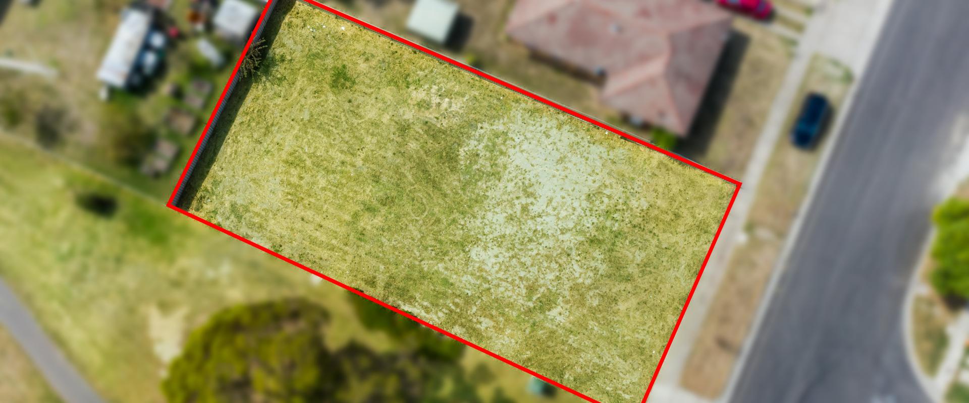 Gavin Butler Real Estate Ideal development site of 719m2 overlooking