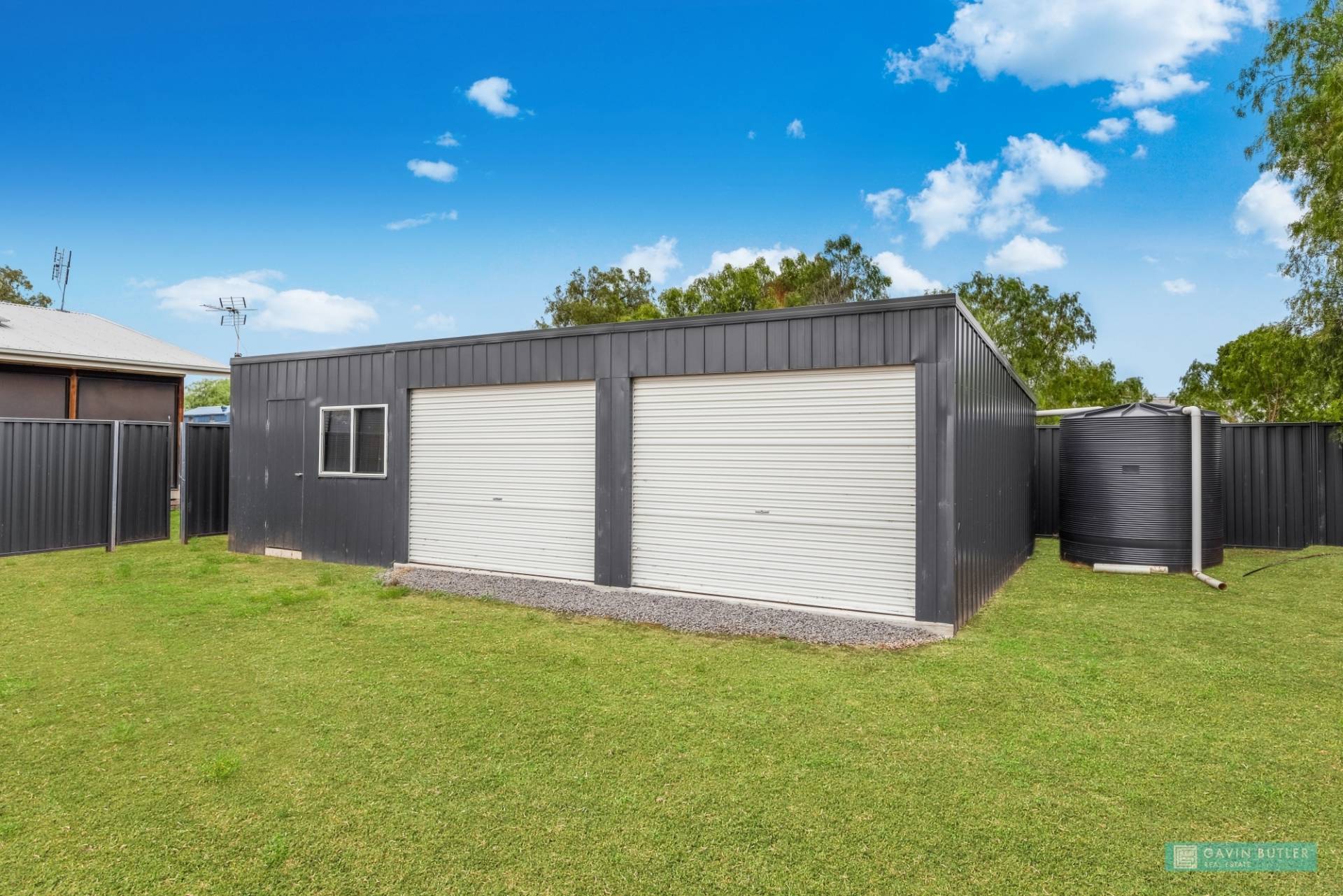 Gavin Butler Real Estate Modern contemporary home on 1800m2 a real gem in the gold fields