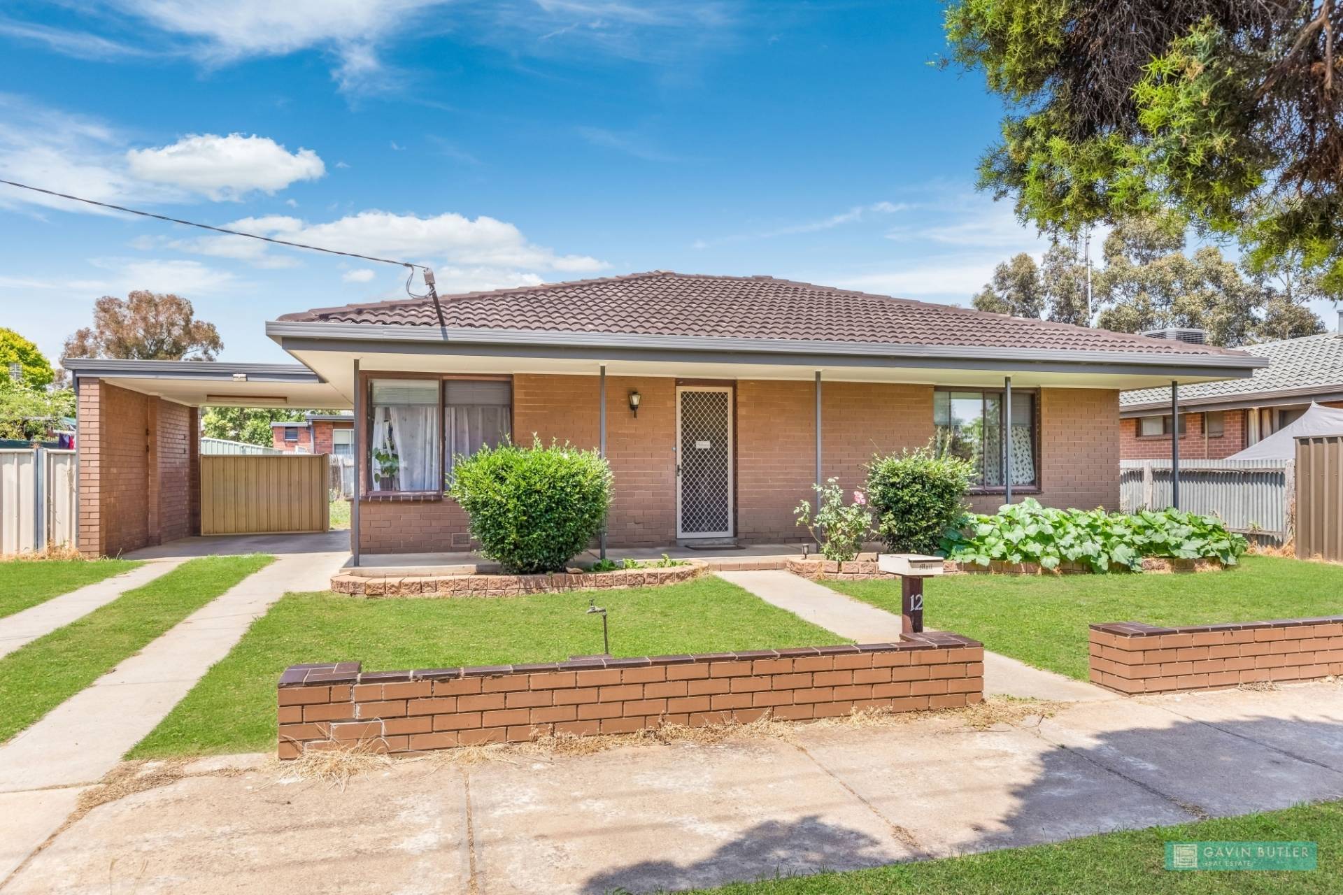 12 Camp St, Kangaroo Flat, VIC