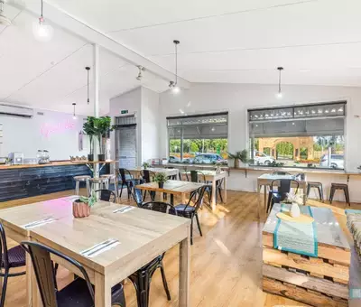 Lynn R testimonial image