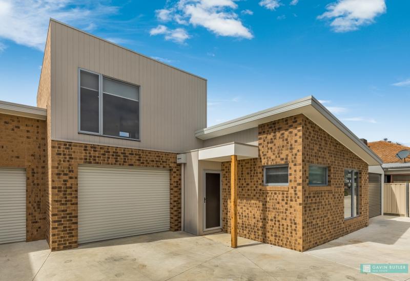 Beautiful as new passive designed home for energy efficiency - eligible for first home buyer grant