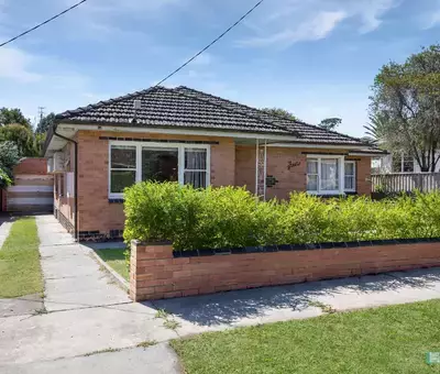 Kaitlyne D testimonial image