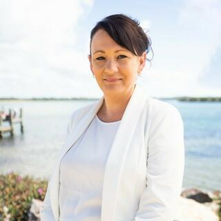 Rebecca Thompson photo