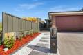 MODERN TWO BEDROOM GRANNY FLAT WITH ALFRESCO & BACKYARD