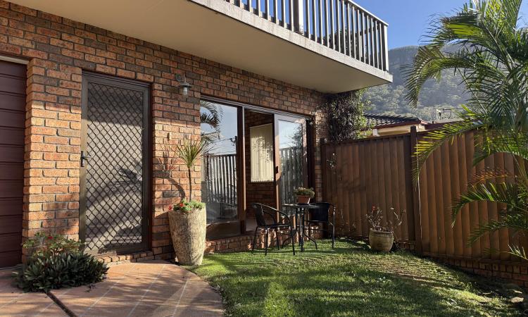 9 Paterson Road (LOWER LEVEL), Coalcliff, NSW