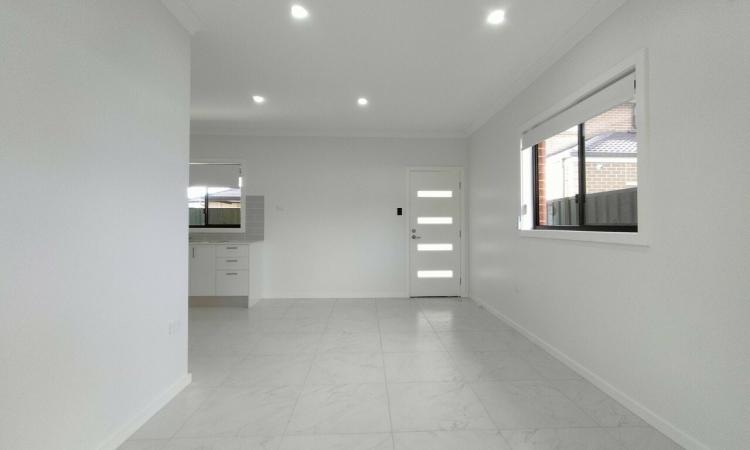 Granny Flat, 44 Sadleir Ave, Sadleir, NSW