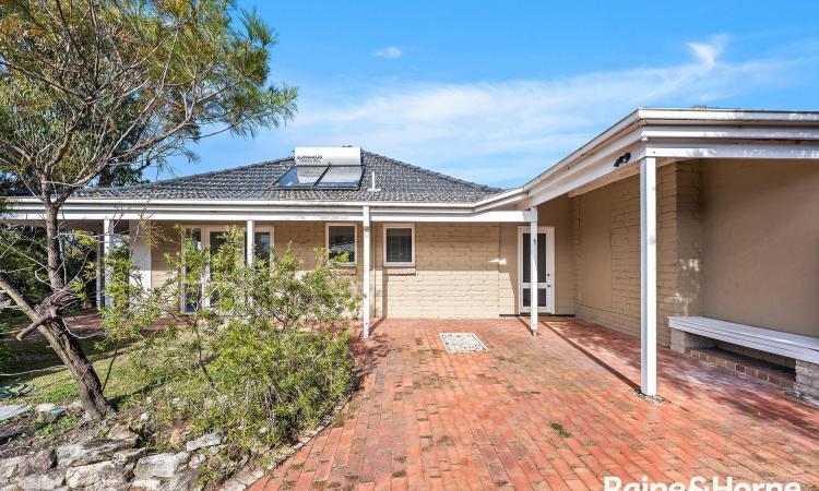 1, 34 Laurina Avenue, Helensburgh, NSW