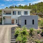 Seller of a House in Mount Louisa