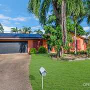 Seller of a House in Kelso