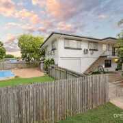 Seller of a House in Heatley