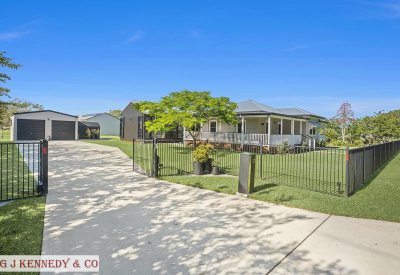 Your Rural Riverside Lifestyle Awaits!