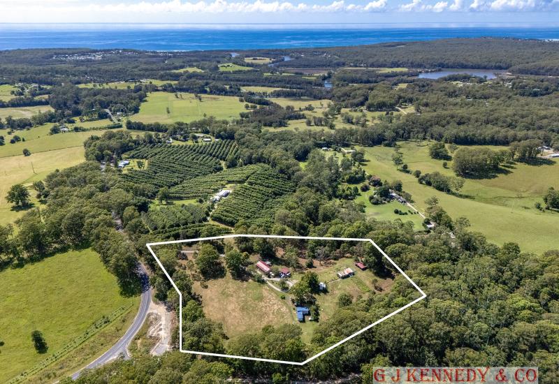 Coastal Lifestyle in Idyllic Valla