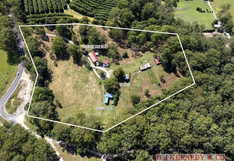 Coastal Lifestyle in Idyllic Valla