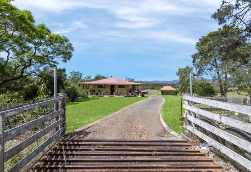 Feature-Packed Lifestyle Property – Water Secure & Ready to Work